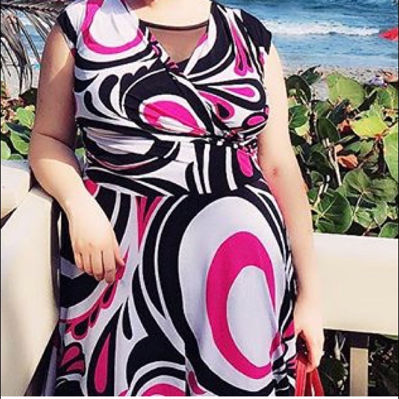 Pink multi dress. Size xl. - Picture 3 of 4